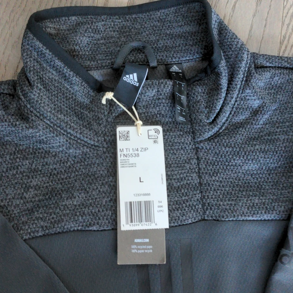 NWT Adidas 1/4 Zip Sweatshirt L - Picture 3 of 3